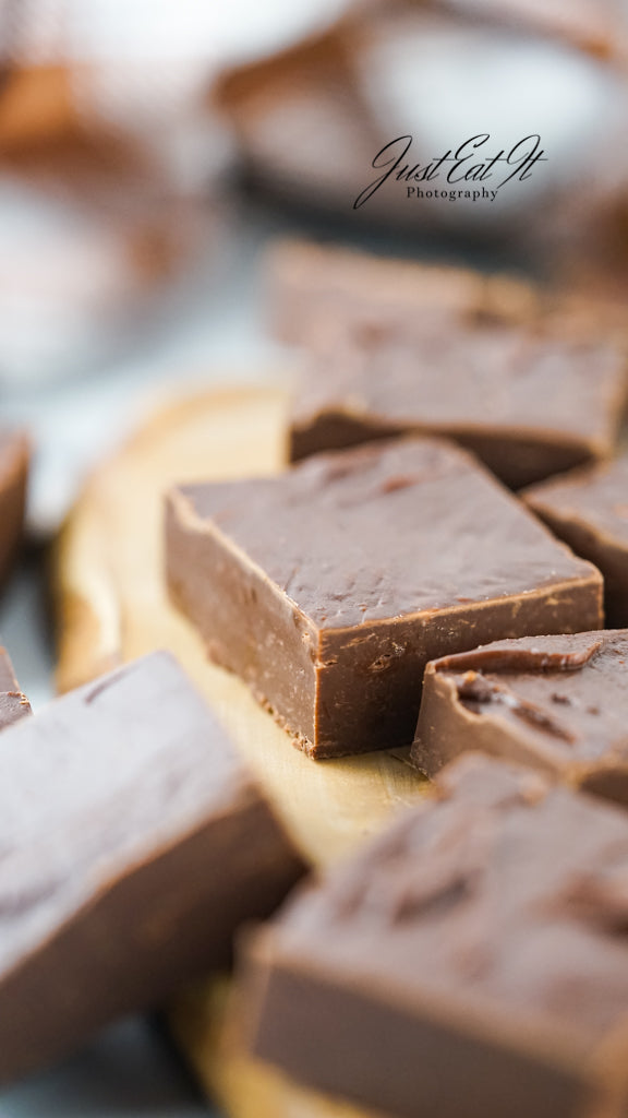 Limited PLR 2-Ingredient Chocolate Fudge