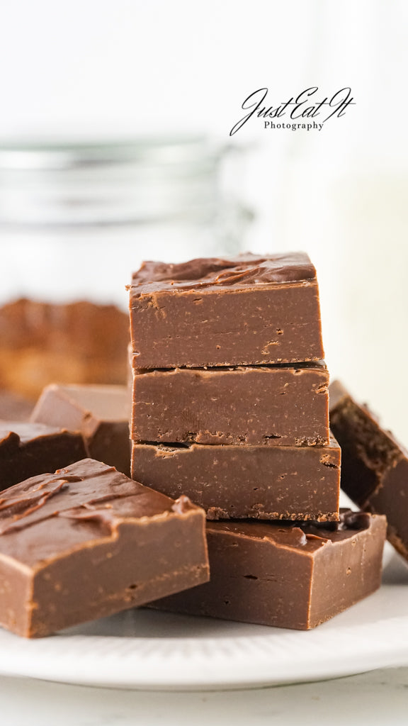 Limited PLR 2-Ingredient Chocolate Fudge