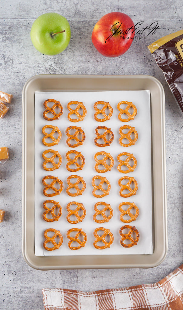 Exclusive Caramel Apple Pretzel Bites