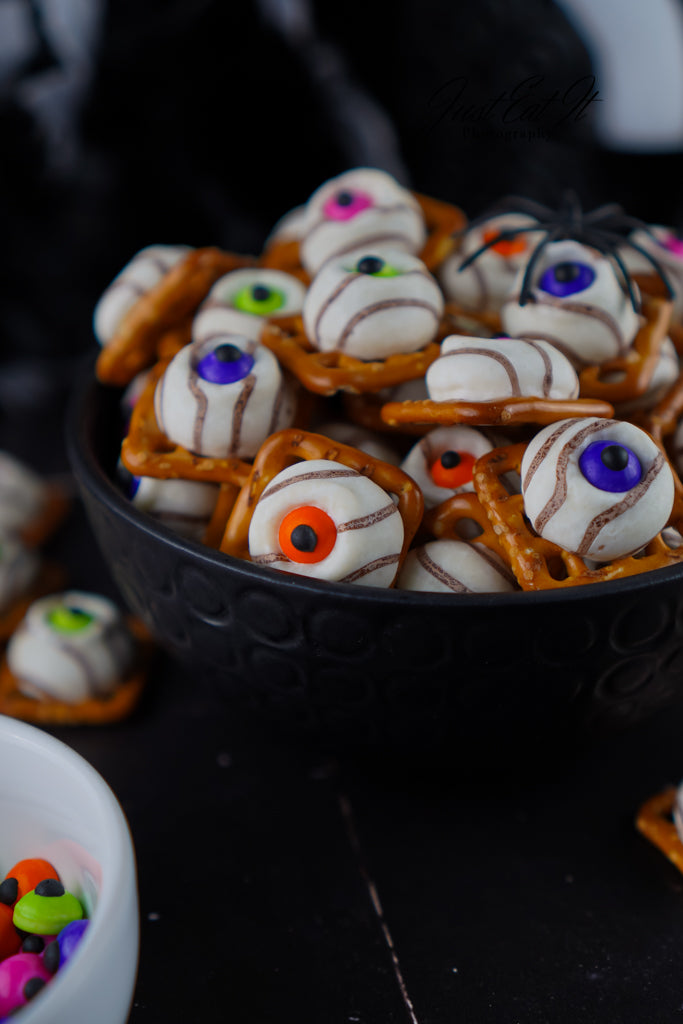 Limited PLR Eyeball Pretzel Bites