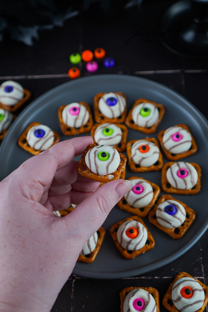 Limited PLR Eyeball Pretzel Bites