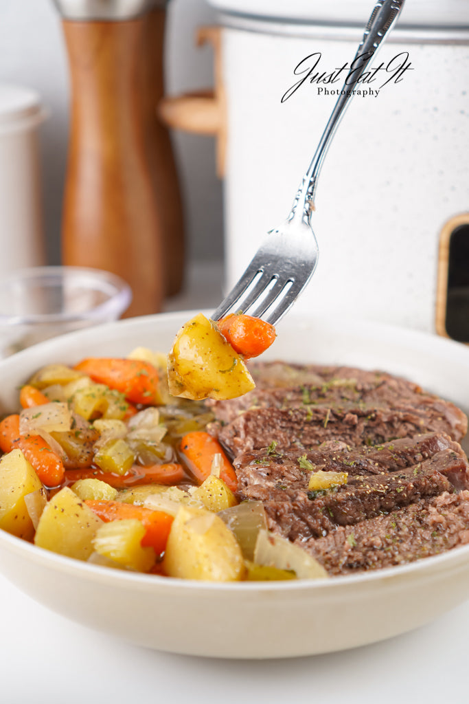 Limited PLR Crockpot Roast and Veggies (Finals Only)