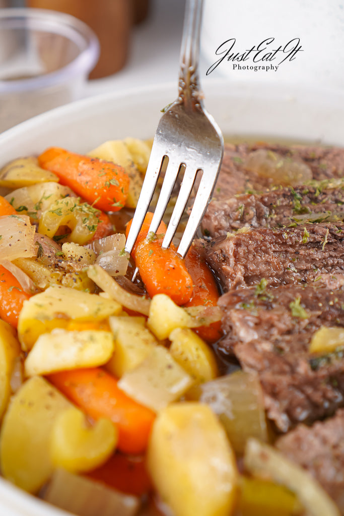 Limited PLR Crockpot Roast and Veggies (Finals Only)