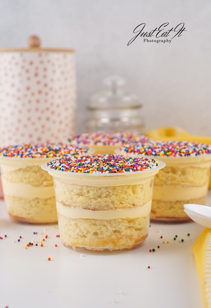 Exclusive Dot Cakes (Jennifer)