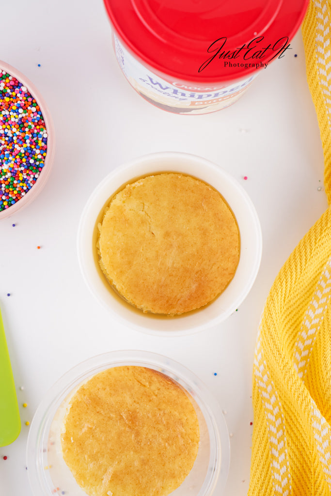 Exclusive Dot Cakes (Jennifer)