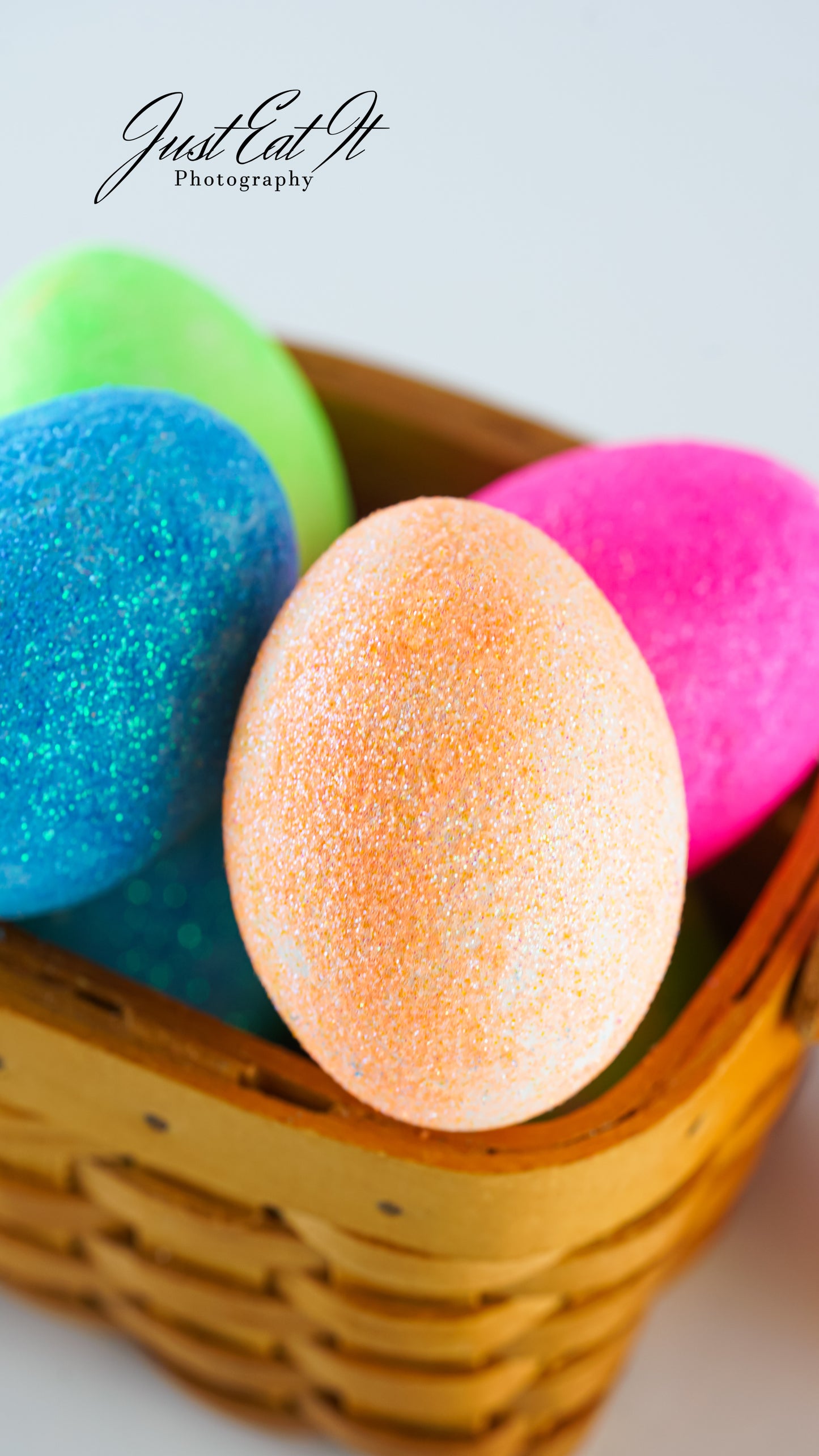 glitter eggs-15.jpg